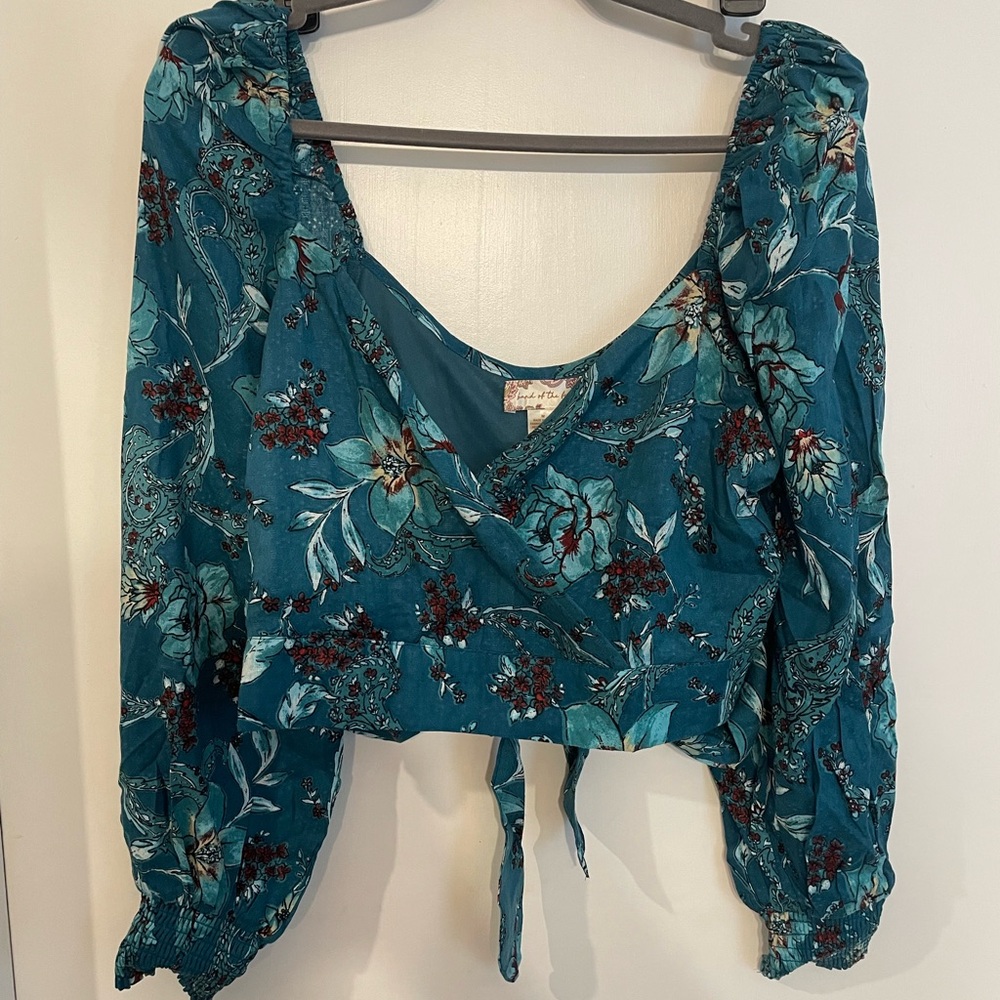 NWT Band of the Free Sybille Deep Teal Floral Wrap Crossover Crop Top Medium - Picture 3 of 7